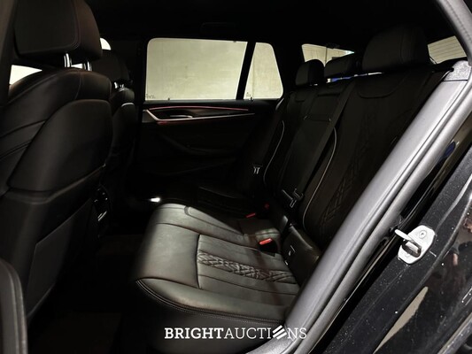 BMW 520i Touring High Executive Edition M-Sport 184hp 2021 (Original-NL) 5-Series G31, L-194-JX