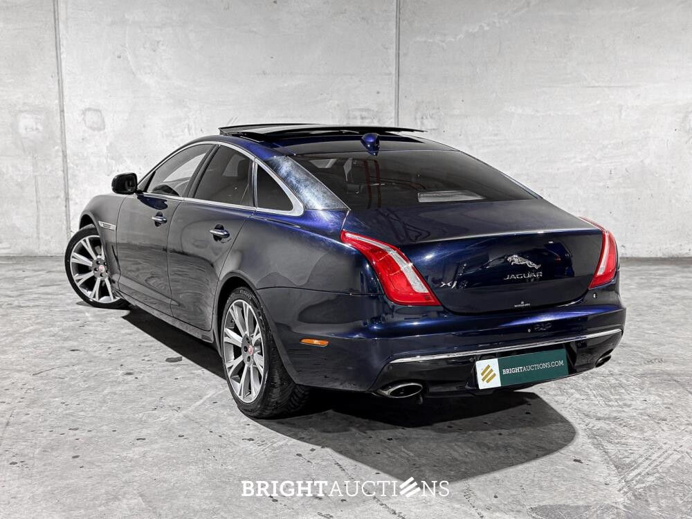 Jaguar XJ 3.0 D Premium Luxury 300hp 2016, RV-612-X