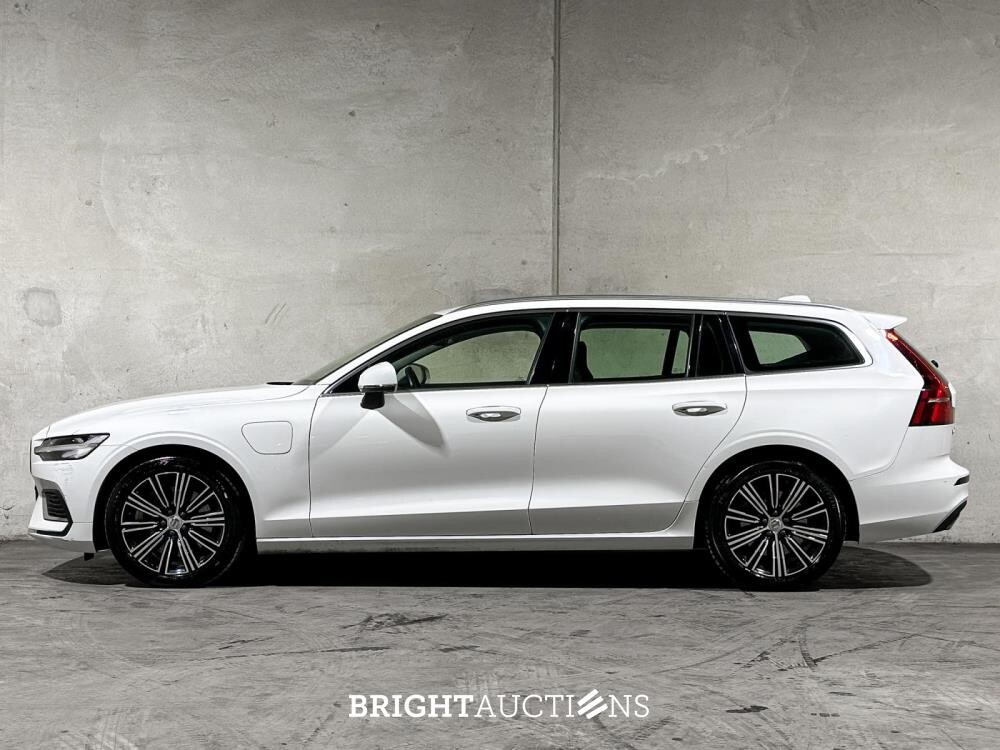 Volvo V60 2.0 T6 Recharge AWD Inscription Expression 340hp 2021 Plug-In Hybrid (Original-NL + 1st Owner), N-828-HZ