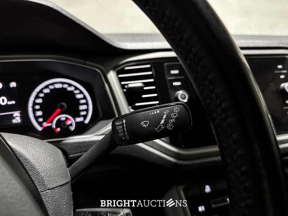 Volkswagen T-Roc 1.0 TSI Style Business 116hp 2020 (Original-NL), H-006-NL

