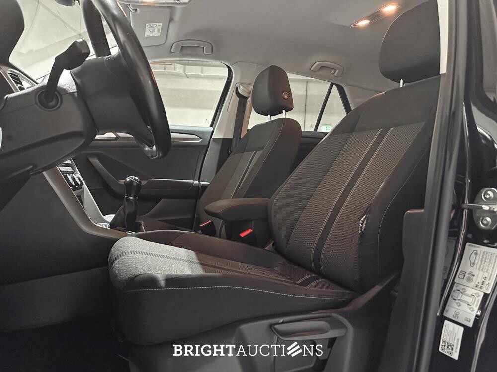 Volkswagen T-Roc 1.0 TSI Style Business 116hp 2020 (Original-NL), H-006-NL

