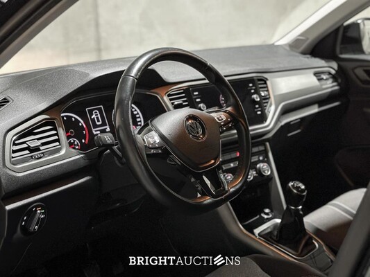 Volkswagen T-Roc 1.0 TSI Style Business 116hp 2020 (Original-NL), H-006-NL

