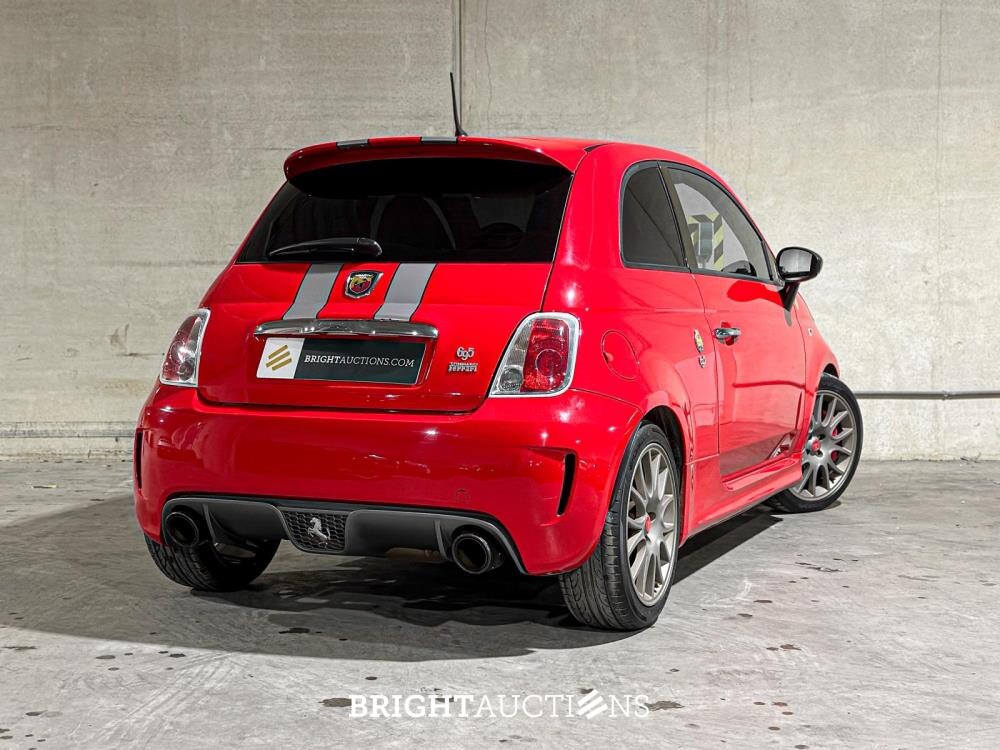 Fiat Abarth 695 Tributo Ferrari AKRAPOVIC 180hp