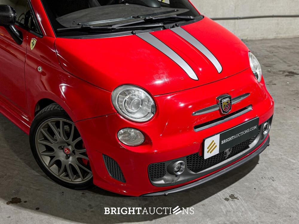 Fiat Abarth 695 Tributo Ferrari AKRAPOVIC 180hp