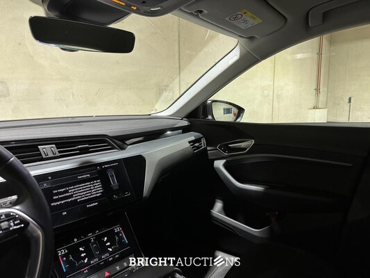 Audi e-tron 55 quattro edition 95 kWh 408hp 2020 (Original-NL+1. Besitzer), K-077-BL