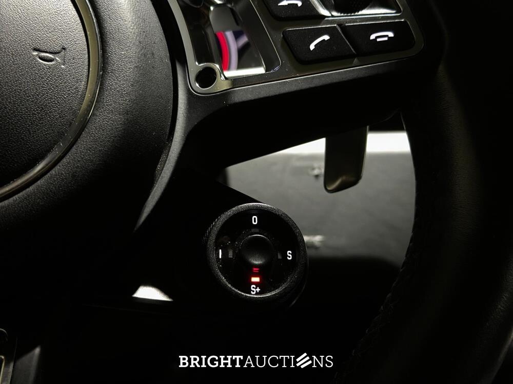 Porsche Cayenne Coupe Turbo 4.0 V8 549hp 2019, J-757-HF