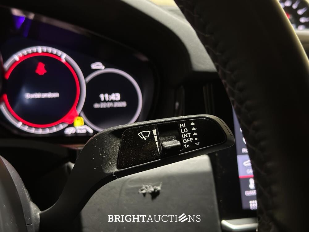 Porsche Cayenne Coupe Turbo 4.0 V8 549hp 2019, J-757-HF