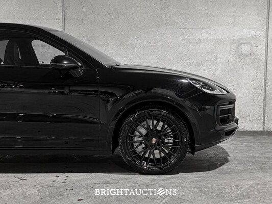 Porsche Cayenne Coupe Turbo 4.0 V8 549hp 2019, J-757-HF
