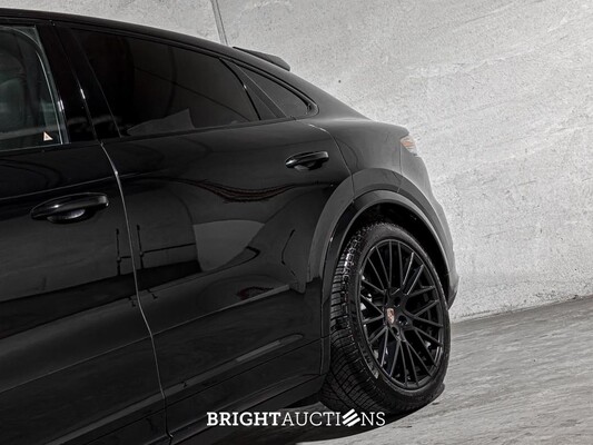 Porsche Cayenne Coupe Turbo 4.0 V8 549hp 2019, J-757-HF