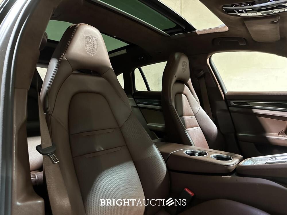 Porsche Panamera Sport Turismo 4 E-Hybrid 2.9 V6 462hp 2018 (Original-NL), RR-070-R