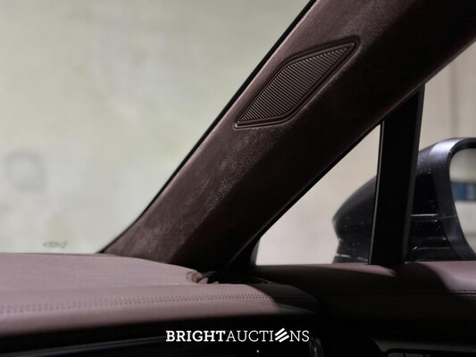 Porsche Panamera Sport Turismo 4 E-Hybrid 2.9 V6 462hp 2018 (Original-NL), RR-070-R