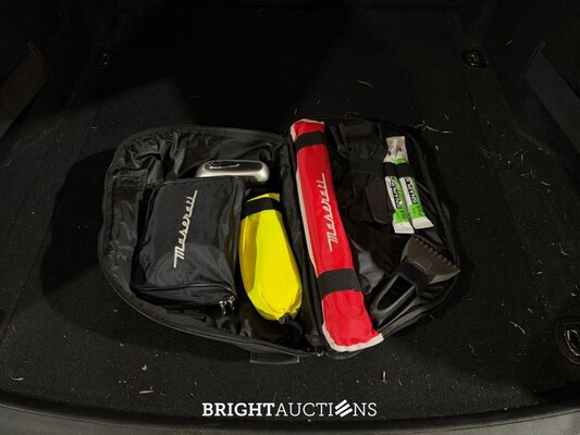 Maserati Levante 3.0 V6 D AWD 275hp 2017 (Original-NL), ND-376-K