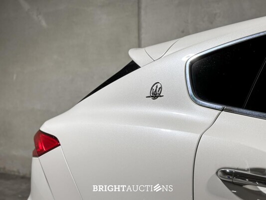 Maserati Levante 3.0 V6 D AWD 275hp 2017 (Original-NL), ND-376-K