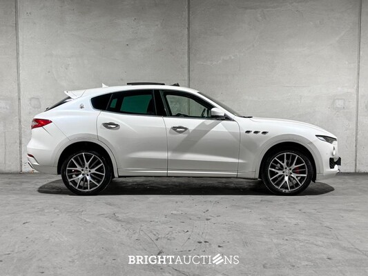 Maserati Levante 3.0 V6 D AWD 275hp 2017 (Original-NL), ND-376-K