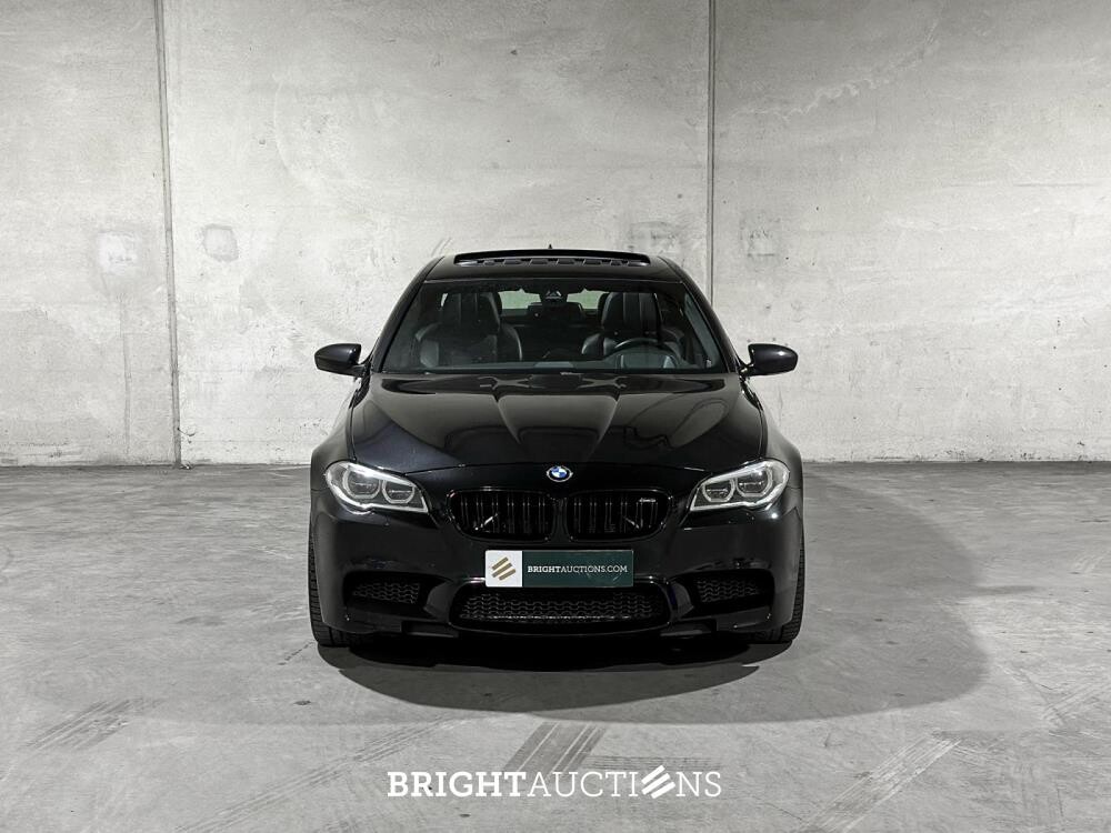 BMW M5 F10 4.4 V8 560hp 2014 5er Serie, 3-ZLJ-94