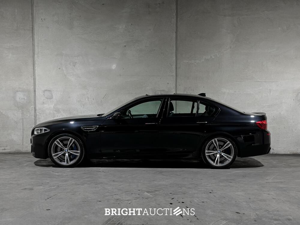 BMW M5 F10 4.4 V8 560hp 2014 5er Serie, 3-ZLJ-94