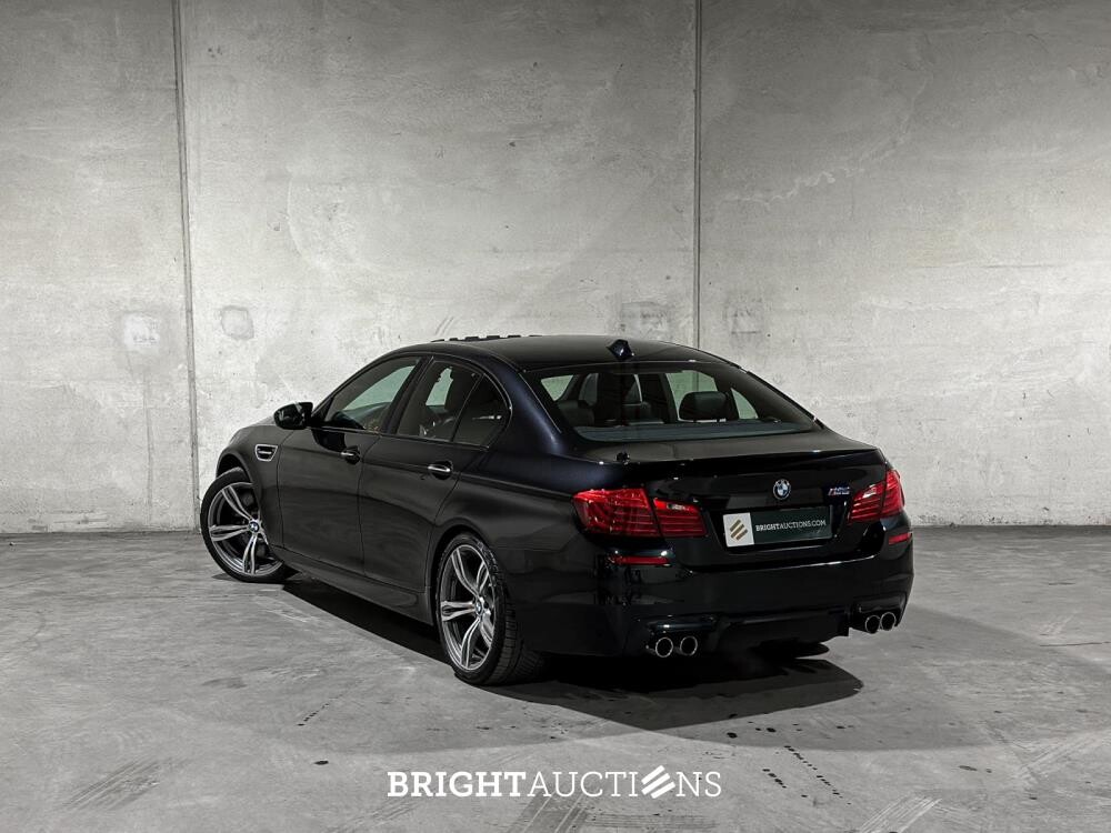BMW M5 F10 4.4 V8 560hp 2014 5er Serie, 3-ZLJ-94