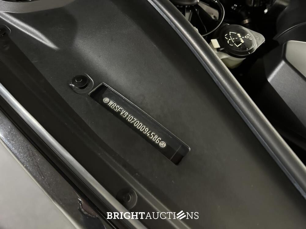 BMW M5 F10 4.4 V8 560hp 2014 5er Serie, 3-ZLJ-94