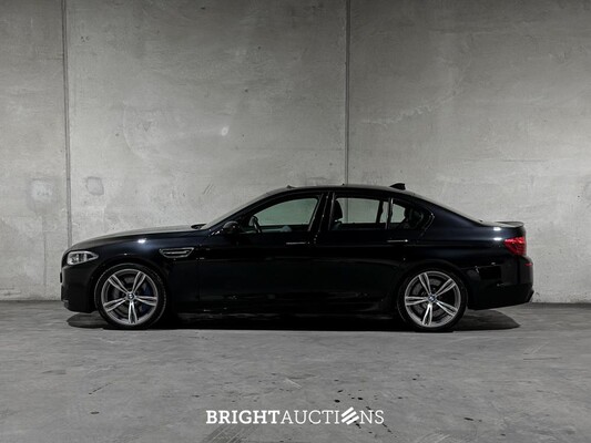 BMW M5 F10 4.4 V8 560hp 2014 5er Serie, 3-ZLJ-94