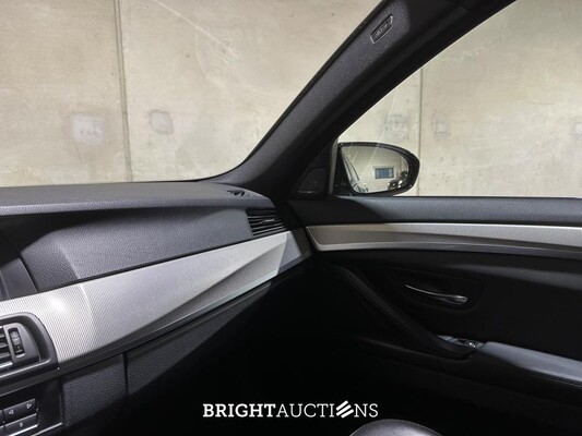 BMW M5 F10 4.4 V8 560hp 2014 5er Serie, 3-ZLJ-94