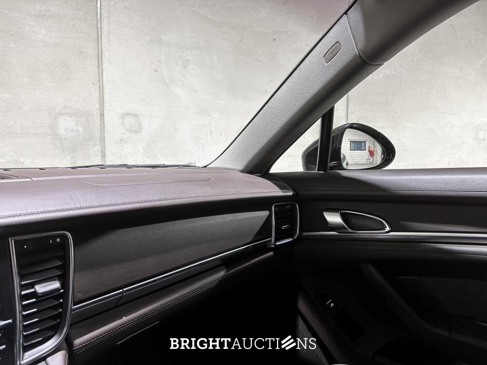 Porsche Panamera 3.6 V6 4WD 300hp 2012, G-397-TZ