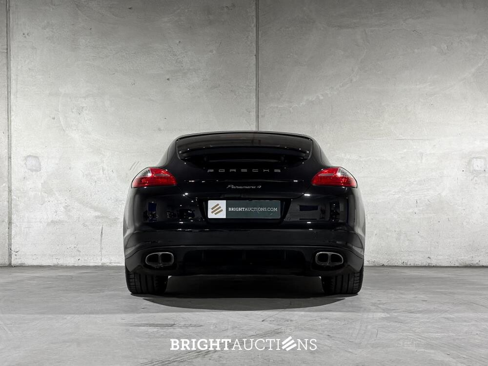 Porsche Panamera 3.6 V6 4WD 300hp 2012, G-397-TZ