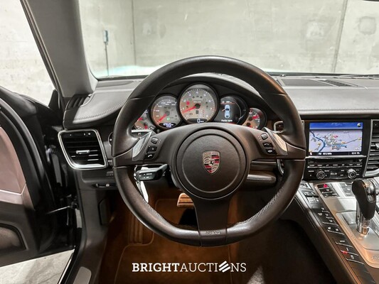 Porsche Panamera 3.6 V6 4WD 300hp 2012, G-397-TZ
