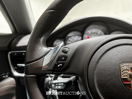 Porsche Panamera 3.6 V6 4WD 300hp 2012, G-397-TZ