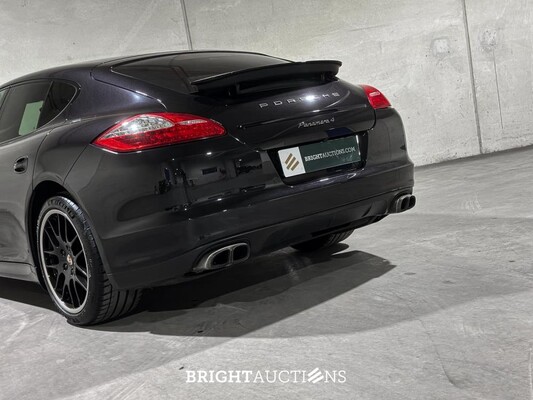 Porsche Panamera 3.6 V6 4WD 300hp 2012, G-397-TZ