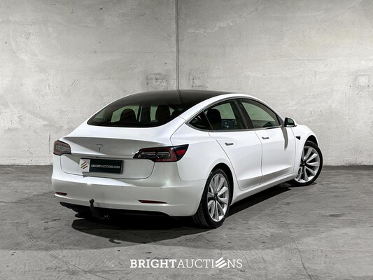 Tesla Model 3 Standard RWD Plus 60 kWh 238pk 2020 (Origineel-NL), J-064-LB