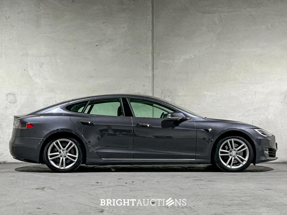 Tesla Model S 75D Base 333pk 2018 (Origineel-NL), RZ-492-N