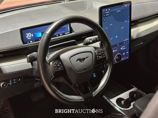 Ford Mustang Mach-E RWD 75 kWh 269hp 2021 (Original-NL + 1. Besitzer), N-301-NV