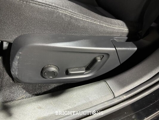 Polestar 2 Long Range Dual Motor Launch Edition 408hp 2020 (Original-NL + 1st Owner) 78kWh, J-098-VK