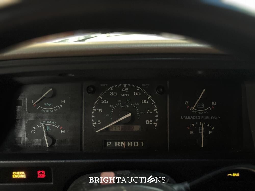 Ford E150 5.0 1993, 95-VH-NN