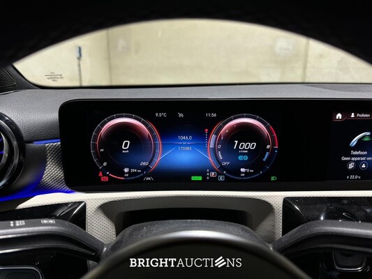 Mercedes-Benz A250 e Business Solution Luxury Limited 218pk 2020 (Origineel-NL + 1e Eigenaar) A-klasse, J-849-SG