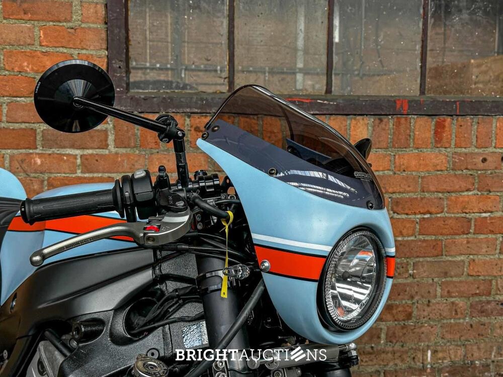 BMW S1000RR HP4 Cafe Racer 193pk 2013