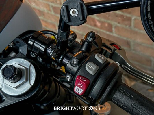 BMW S1000RR HP4 Cafe Racer 193pk 2013