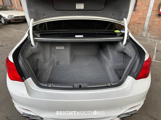 BMW ActiveHybrid7 / F04 7-serie 4.4 V8 465pk 2011 -Youngtimer- 82.000km