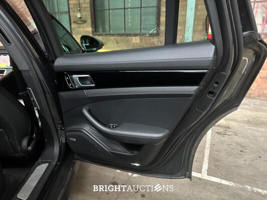 Porsche Panamera Sport Turismo Turbo 4.0 V8 549pk 2018, H-704-FR