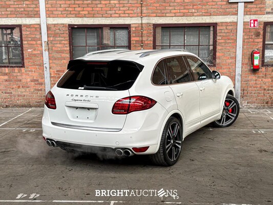 Porsche Cayenne Turbo 4.8 V8 500PK 2010 38.000KM!