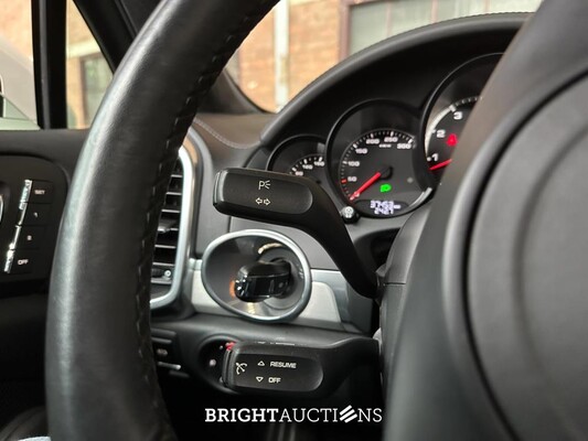 Porsche Cayenne Turbo 4.8 V8 500PK 2010 38.000KM!