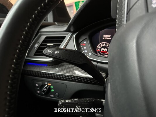 Audi Q5 2.0 TFSI Quattro Sport S Line Black Edition 252pk 2018 (Origineel-NL + 1e Eigenaar), TT-931-B