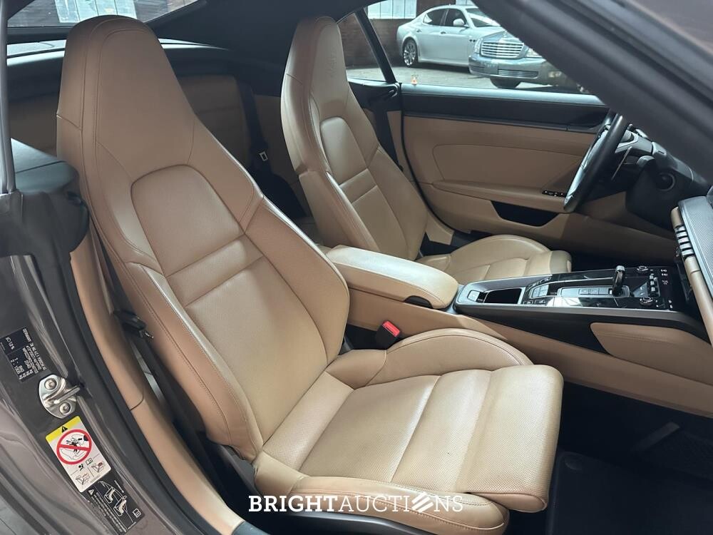 Porsche 911 Carrera S 3.0 992 Sport-Chrono 450pk 2020 Cabriolet, HXJ-59-P