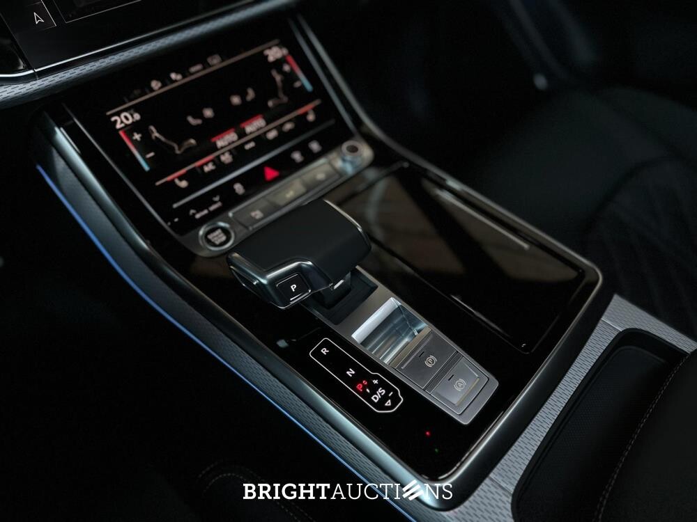 Audi Q8 55 TFSIe Quattro 3.0 V6 S-Line -NIEUW- 394PK 2025 Plug-In Hybrid (Fabrieksgarantie)