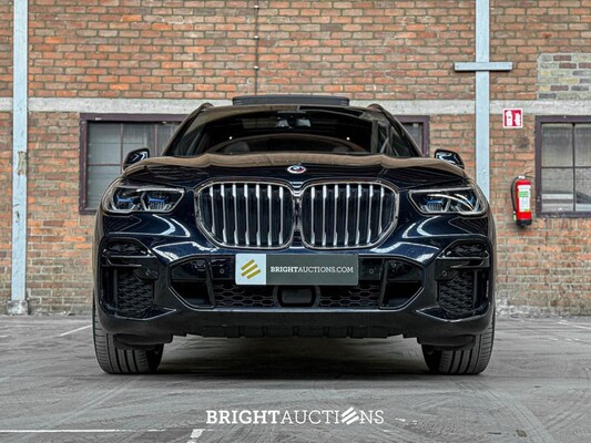 BMW X5 xDrive45e M-Sport 50 Jahre 6-cilinder 394pk 2023, X-243-GJ