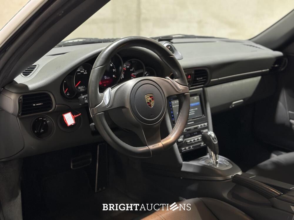 Porsche 911 Carrera 997.2 3.6 345hp 2010 PDK Coupe Youngtimer (87,000 km)