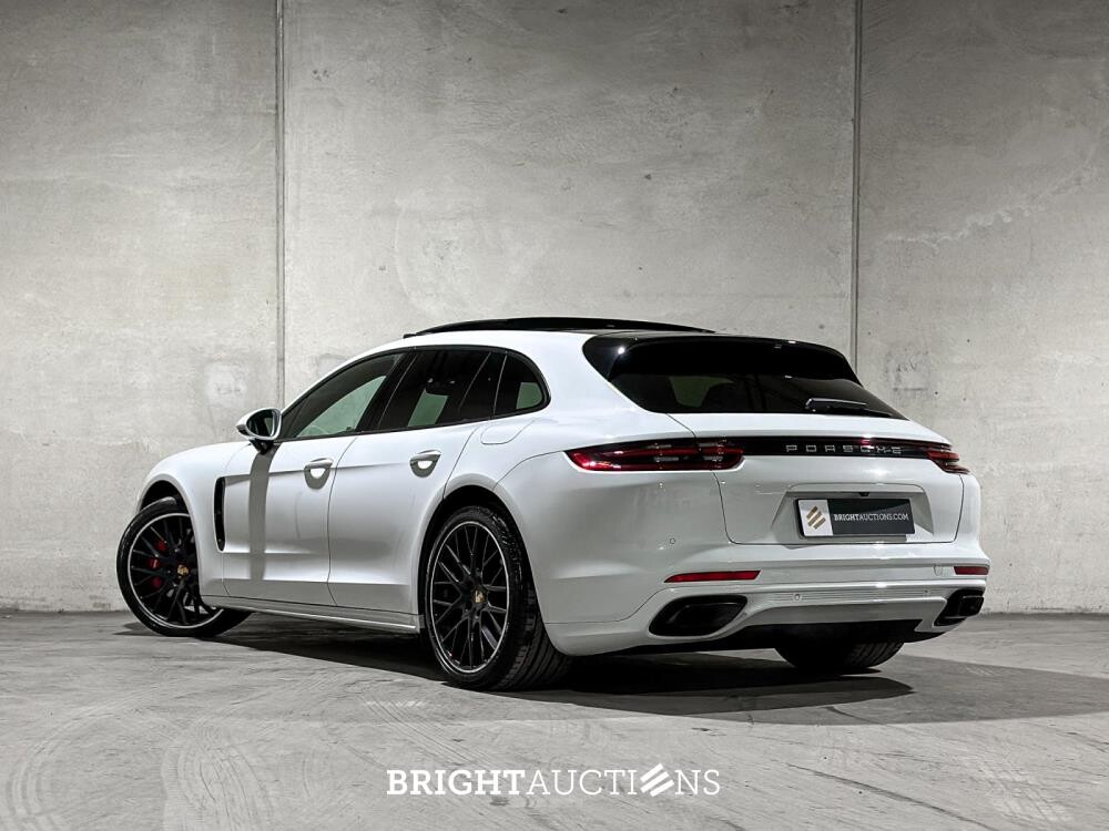 Porsche Panamera Sport Turismo  4 E-Hybrid 2.9 V6 462pk 2018, L-703-KR