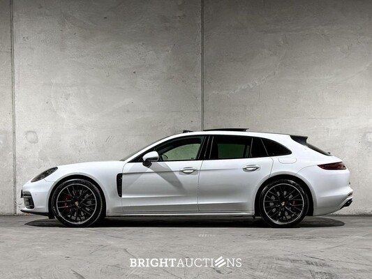 Porsche Panamera Sport Turismo  4 E-Hybrid 2.9 V6 462pk 2018, L-703-KR