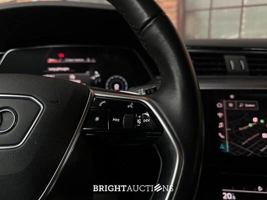 Audi e-tron 50 quattro Business edition 71 kWh 313pk 2020 (Origineel-NL + 1e eigenaar), K-578-JS