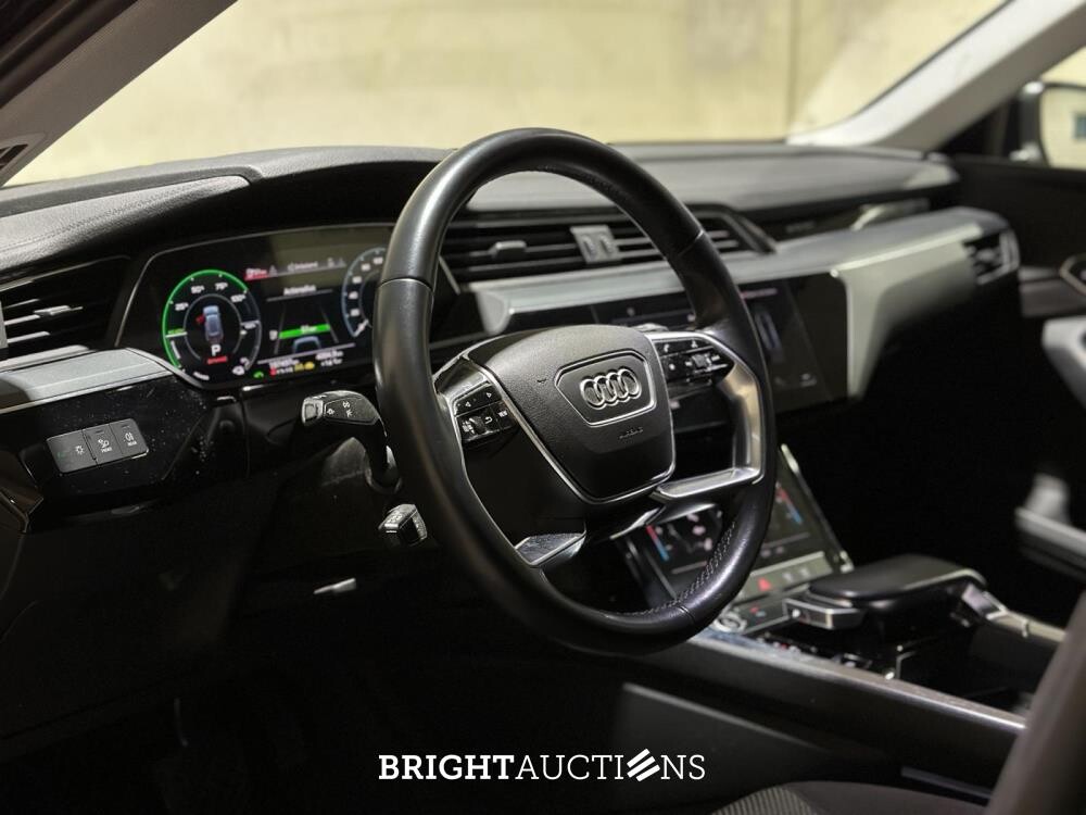 Audi e-tron 55 quattro edition 95 kWh 408pk 2020 (Origineel-NL + 1e eigenaar), K-077-BL